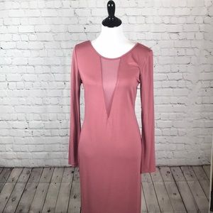 ⭐️Size Large Dark Blush body-con dress⭐️